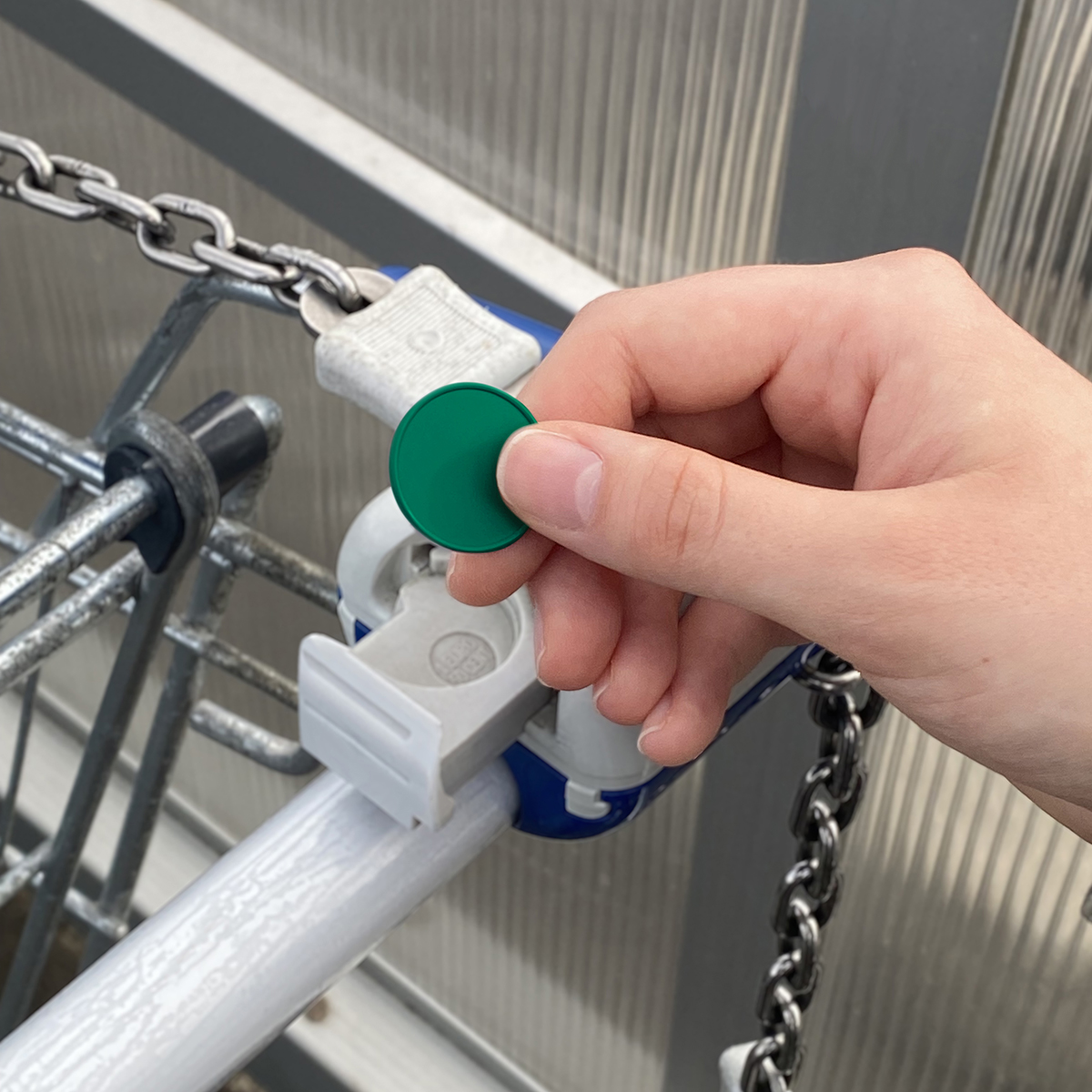 Chiphalter mit 1€-Chip "Zahn" als Werbeartikel mit Logo bedrucken